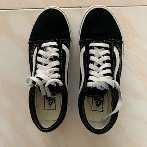 Women’s Vans Old Skool platform sneakers